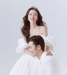 -索菲亚婚纱摄影