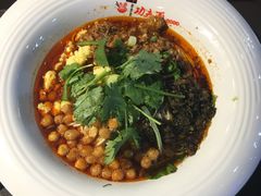 -哇蛙牛功夫面渝都料理(龙阳广场店)