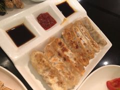 鲜肉锅贴-鹿港小镇(霄云店)