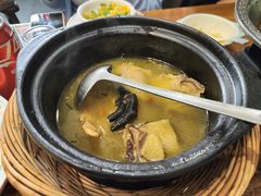 正宗两年土鸡汤（半只）-李东农庄(中南百草园地标店)