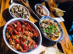 -琥珀老六龙虾(四里河店)