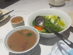 -楚山晓·湖北菜(武汉光谷K11店)