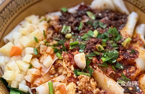 Four-in-One Belt Noodles