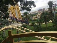 -七彩云南欢乐世界