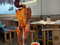 跳钢管舞的鸡-庆江南江南菜(张家港吾悦店)