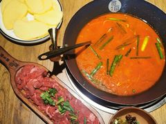 -贵厨酸汤牛肉(小十字店)