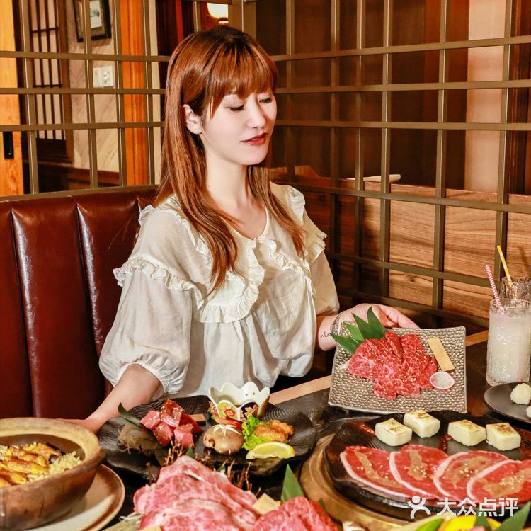 一口入魂的日式烧肉店，靠特别的酱料出圈！