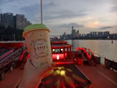 -茶理宜世(乐峰广场·尝乐集店)