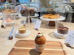 -VERIE BAKEHOUSE