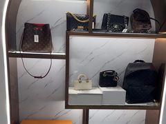 -聚云奢二手奢侈品黄金手表包包回收·中古店(上海店)