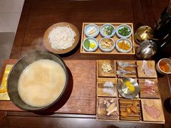 -银米·云南传统过桥米线(双廊黑金冠店)