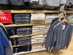 -优衣库(上海虹口龙之梦店)