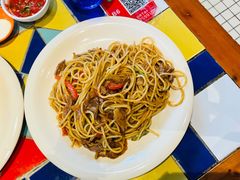 黑椒牛柳炒意大利面条-彼德西餐厅(凯德广场新南店)