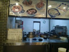 -小锅饭豆腐馆(建大店)