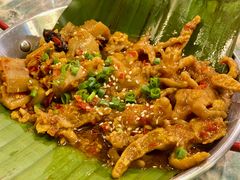 蒜香鸡脚-浩海火烧云傣家菜(京广店)