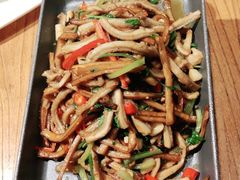 -俭寨大盘鸡·缸子肉·小公鸡·新疆菜(云通店)