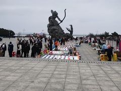 -巴陵广场