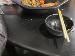 -愉肴麻辣香锅(中北镇店)
