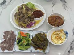 -伊穆祥牛肉面总店·清真