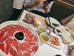 -洪氏嗨捞·猪肚鸡火锅(阳光天地店)