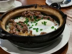 窝蛋牛肉煲仔饭-正德顺順德雙皮奶(中信店)