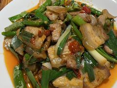 -乡土特色.冷锅鱼.牦牛肉汤锅