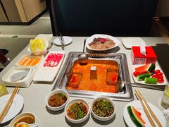 番茄锅底-海底捞火锅(同泰时代广场夜宵主题店)