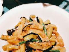 -呷湘厨·鱼汤捞饭·剁椒鱼头·辣椒炒肉(国家会展中心店)