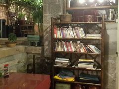 -杨桃院子咖啡吧(中华红墨店)