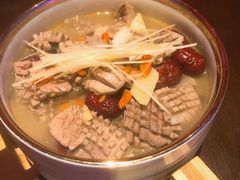 -钳真多钓虾馆·小龙虾海鲜烧烤(九六广场店)