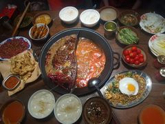 -萍姐火锅·公路夜市(武汉首店)