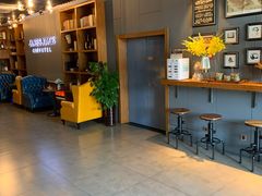 -缦咖电竞酒店(北京鸟巢红军营地铁站店)