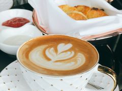 司康饼-瑞吉酒店·The Drawing Room闲逸廊·云端下午茶·夜奢Whiskey