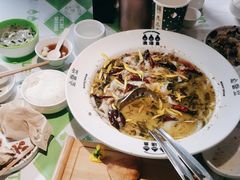 -渔语鱼酸菜鱼新川菜(来福士店)