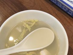 -聚笼鲜美食(凤凰街店)