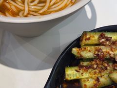 -桂在香知桂林米粉(南岗松雷店)