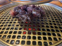 -唯成•韩国炭火烤肉 유성고기