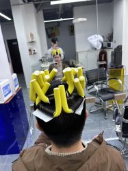 -茶发Salon·烫发染发理发