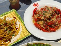 -肥肥虾庄·金牌油焖大虾(杨园滨江时代walk店)