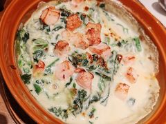 奶汁鸡肉焗菠菜-萨莉亚意式餐厅(南京环亚凯瑟琳广场店)