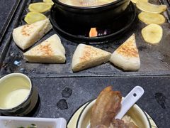 -有一锅·野生菌黑山羊腊排骨火锅(古城北门店)