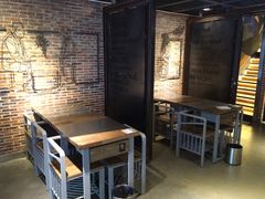 -龙巢盱眙龙虾·牛蛙·烧烤宵夜(八卦岭店)