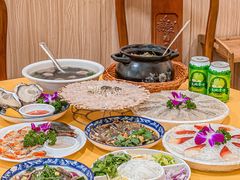 -官塘陈记鱼生·潮汕砂锅粥·牛肉火锅(潮枫路总店)