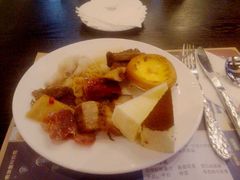 -小天鹅戴斯酒店鲸鲨百汇创作料理