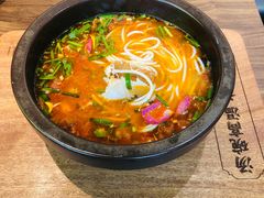 -良米山·云南野生菌过桥米线(上海首店)