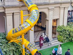 -王府井奥莱临潼小镇(临潼店)