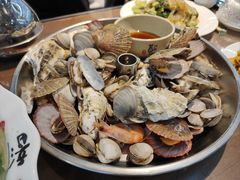 -晶渔坊·海鲜私房菜(东夷小镇店)