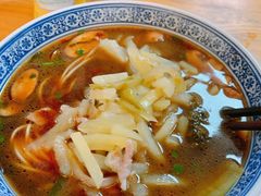 -沪西老弄堂面馆(定西路店)