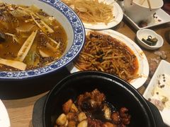 -峨嵋小镇·川菜(勒泰中心店)
