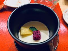牛奶布丁-鮨青(恒基名人购物中心店)